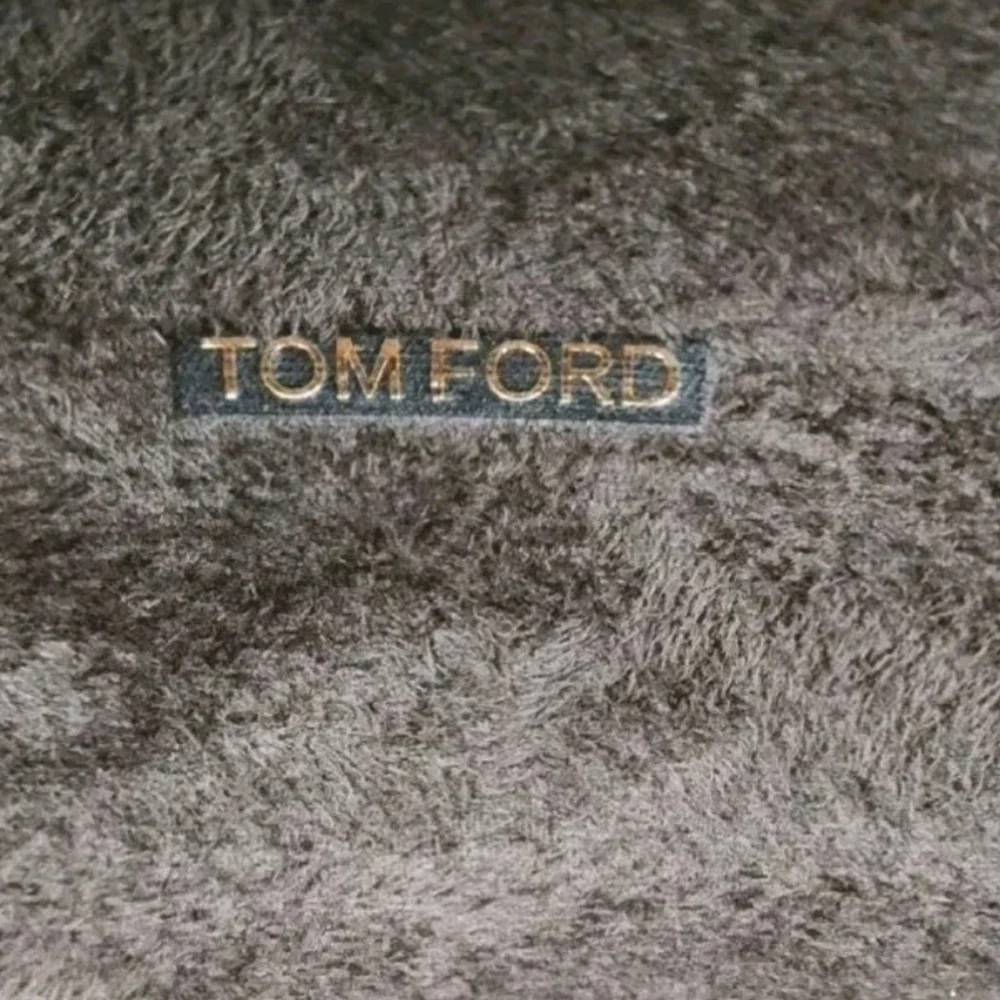 Tom Ford Sunglasses Eyeglass Brown Velvet Clam Shell Case Travel Vacation Preppy